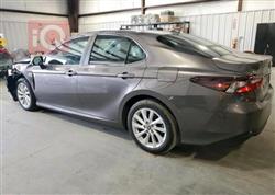 تۆیۆتا کامری